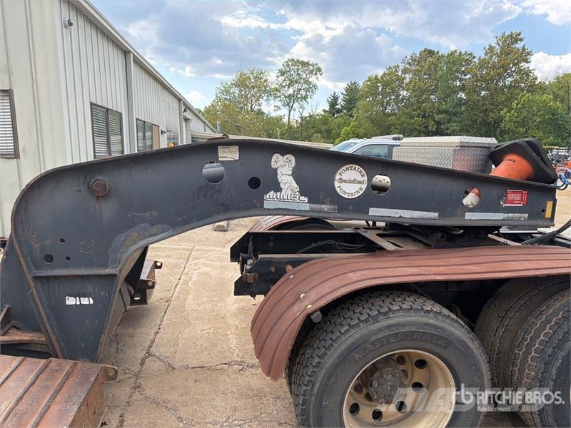 Fontaine 102000 lb 48 ft Tri/A Removable Gooseneck Step Dec Reboques carga baixa