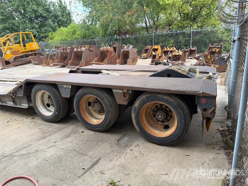 Fontaine 102000 lb 48 ft Tri/A Removable Gooseneck Step Dec Reboques carga baixa