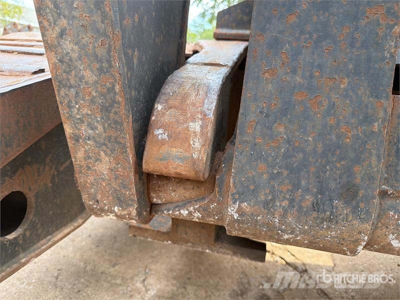 Fontaine 102000 lb 48 ft Tri/A Removable Gooseneck Step Dec Reboques carga baixa