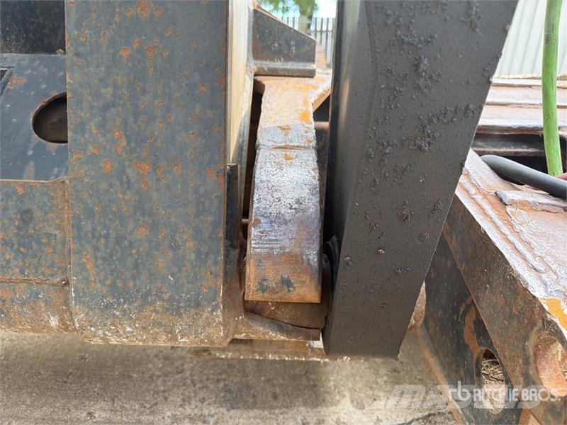 Fontaine 102000 lb 48 ft Tri/A Removable Gooseneck Step Dec Reboques carga baixa