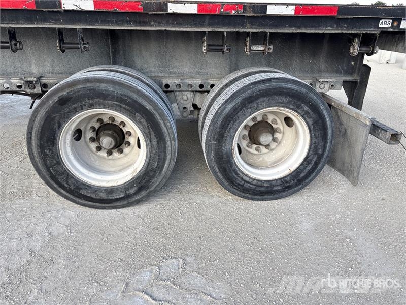 Fontaine 48 ft T/A Flatbed Trailer Flatbed/Dropside trailers