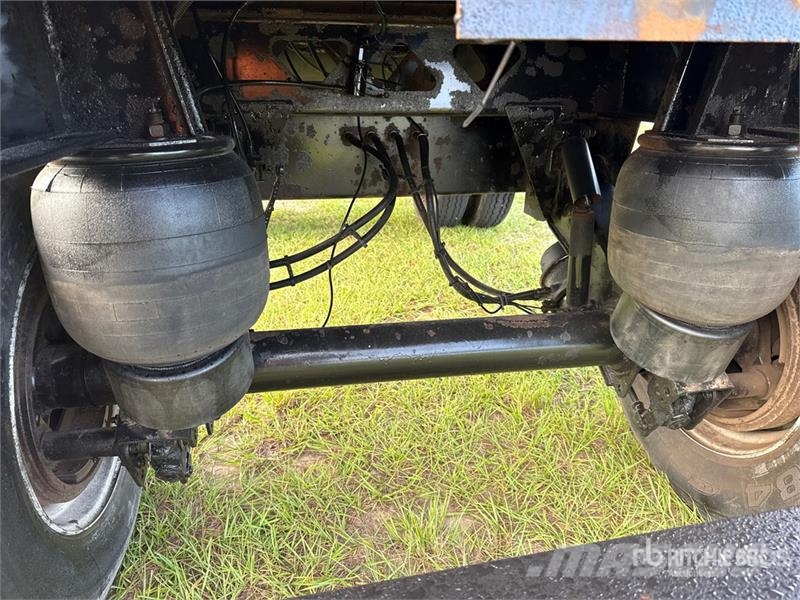 Fontaine 48 ft T/A Spread Axle Flatbed Trailer Flatbed/Dropside trailers