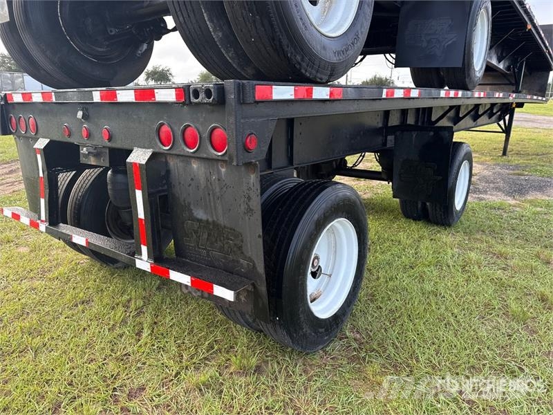 Fontaine 48 ft T/A Spread Axle Flatbed Trailer Flatbed/Dropside trailers