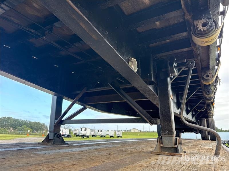 Fontaine 48 ft T/A Spread Axle Flatbed Trailer Flatbed/Dropside trailers