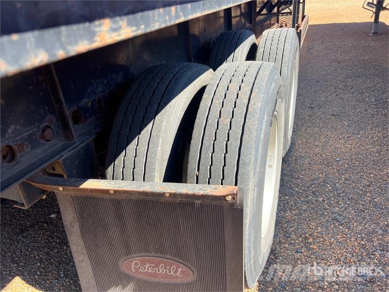 Fontaine 53 ft T/A Flatbed Trailer Flatbed/Dropside trailers