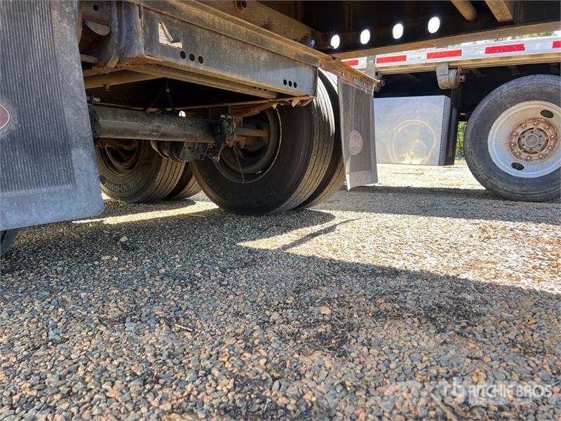 Fontaine 53 ft T/A Flatbed Trailer Flatbed/Dropside trailers