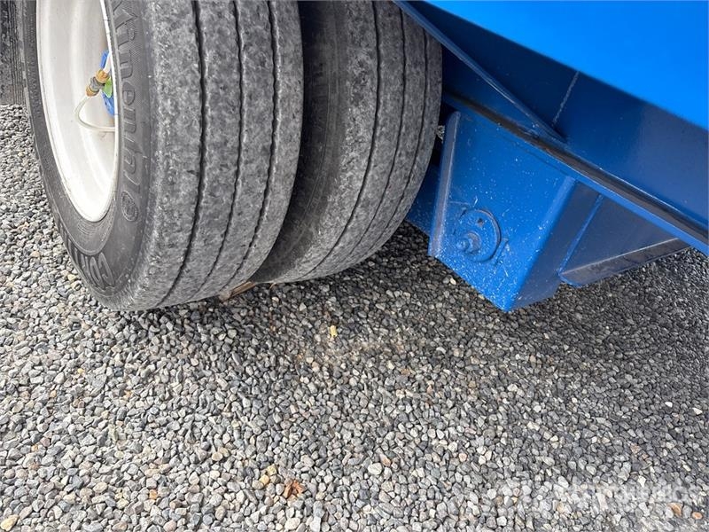 Fontaine 53 ft T/A Spread Axle Step Deck Trailer Zemie treileri