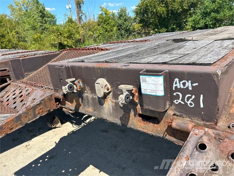 Fontaine DFT 53 ft T/A Step Deck Trailer Низькорамні причепи