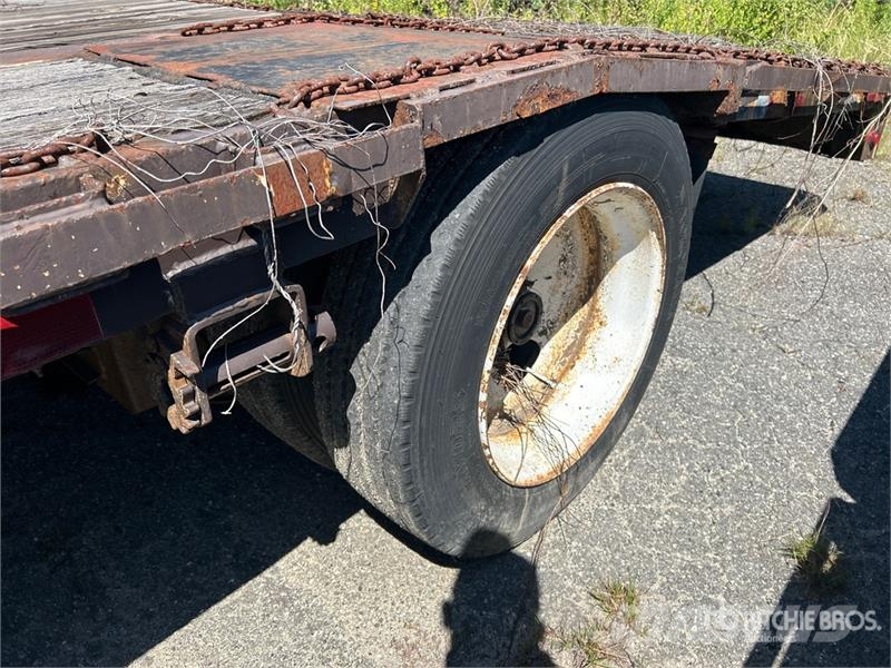 Fontaine DFT 53 ft T/A Step Deck Trailer Низькорамні причепи