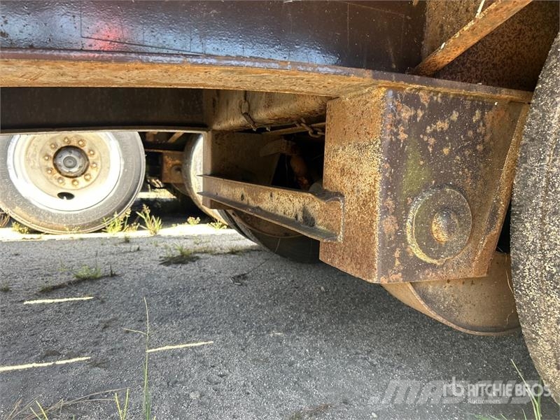 Fontaine DFT 53 ft T/A Step Deck Trailer Низькорамні причепи