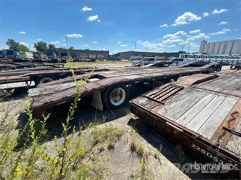 Fontaine DFT 53 ft T/A Step Deck Trailer Низькорамні причепи