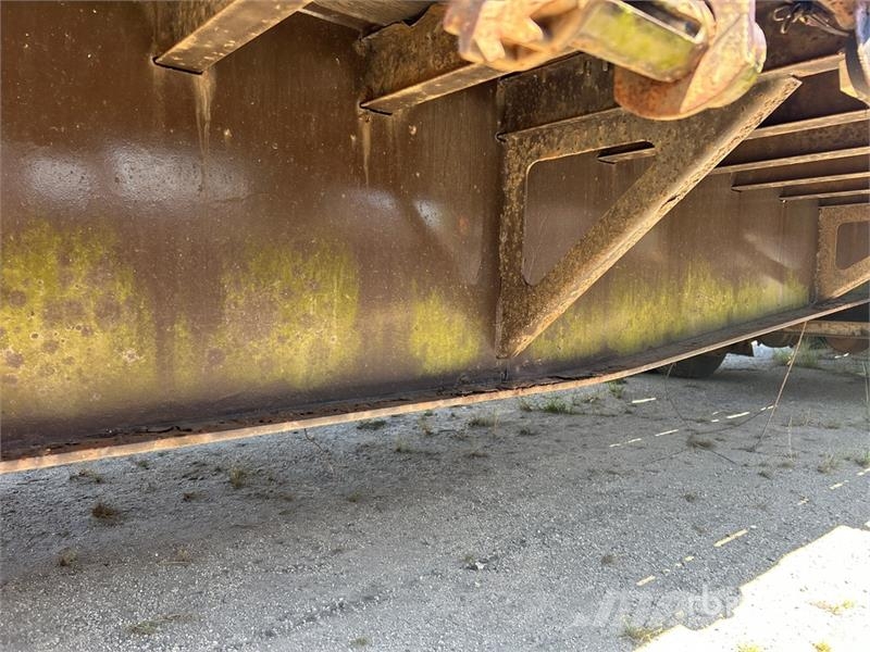 Fontaine DFT 53 ft T/A Step Deck Trailer Низькорамні причепи