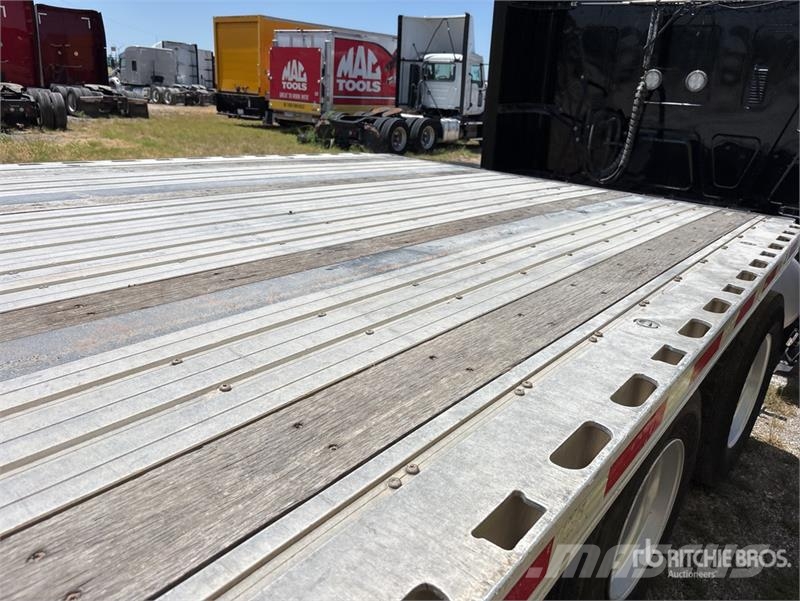 Fontaine HAICF22RSA 53 ft T/A Spread Axle Flatbed Trailer Pritschenanhänger