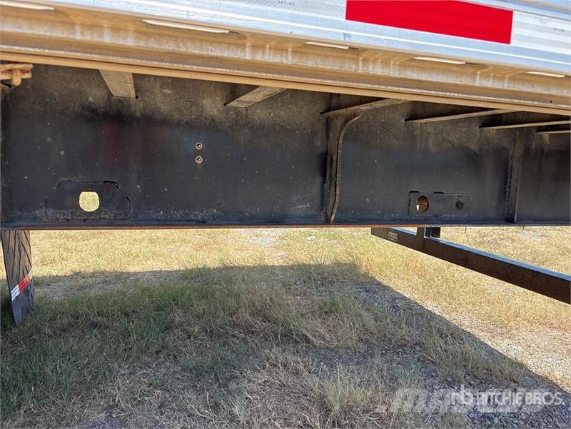 Fontaine HAICF22RSA 53 ft T/A Spread Axle Flatbed Trailer Pritschenanhänger