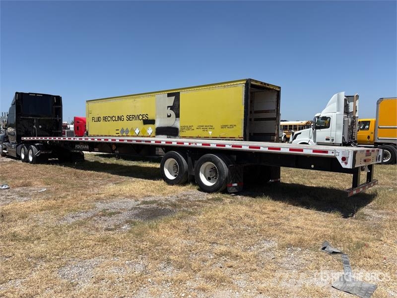 Fontaine HAICF22RSA 53 ft T/A Spread Axle Flatbed Trailer Pritschenanhänger
