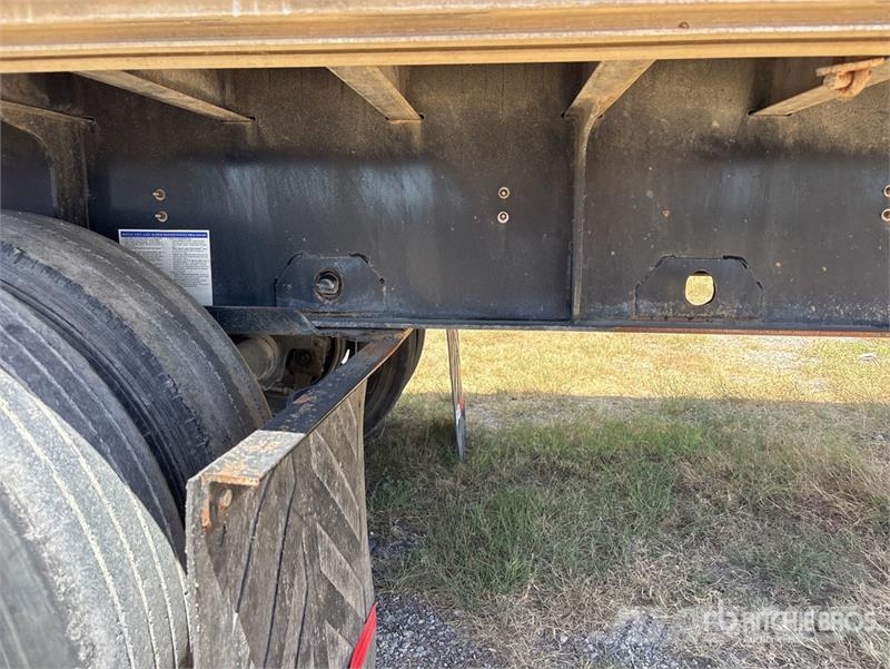 Fontaine HAICF22RSA 53 ft T/A Spread Axle Flatbed Trailer Pritschenanhänger
