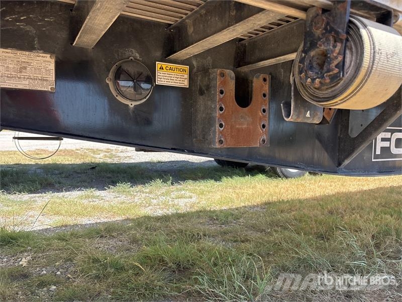 Fontaine HAICF22RSA 53 ft T/A Spread Axle Flatbed Trailer Pritschenanhänger