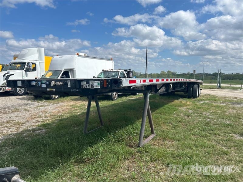Fontaine HAICF22RSA 53 ft T/A Spread Axle Flatbed Trailer مقطوروات مسطحة/مفصلية الجوانب