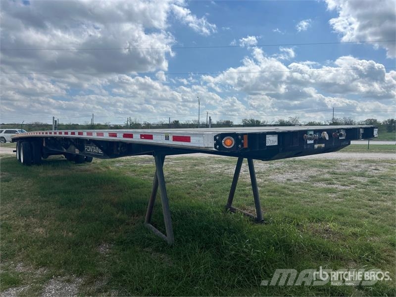 Fontaine HAICF22RSA 53 ft T/A Spread Axle Flatbed Trailer مقطوروات مسطحة/مفصلية الجوانب