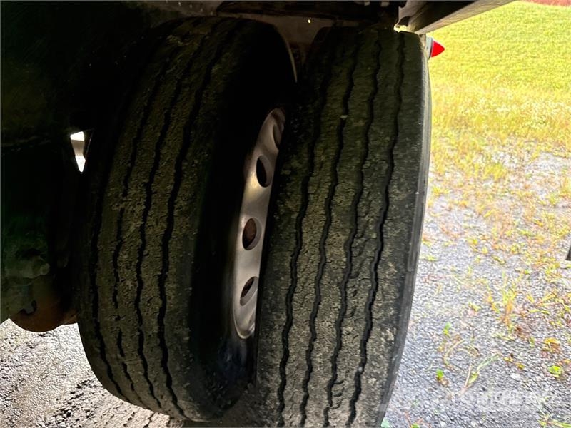 Fontaine HARHF12W 48' Curtain Side Trailer (Inoperable) Priekabos su tentu