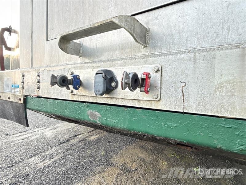 Fontaine HARHF12W 48' Curtain Side Trailer (Inoperable) Priekabos su tentu