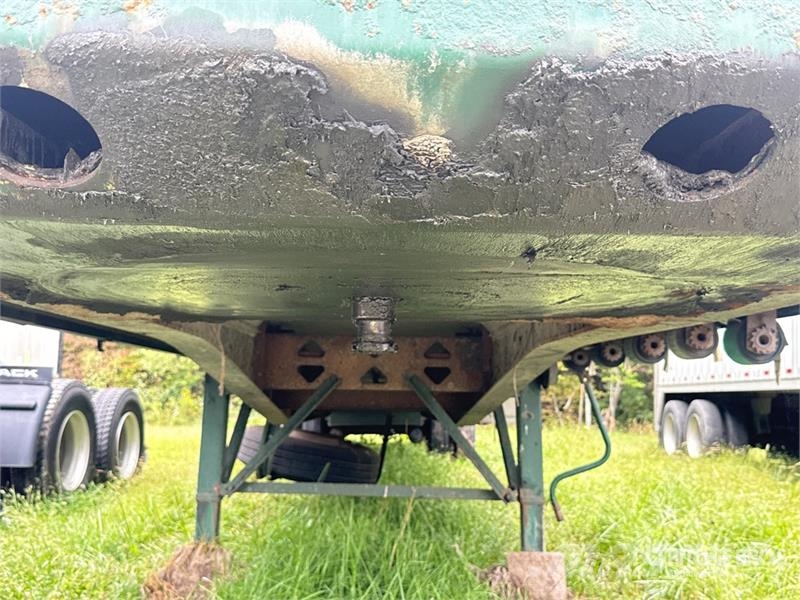 Fontaine HARHF12W 48 ft T/A Spread Axle Curtain Side Traile Tents