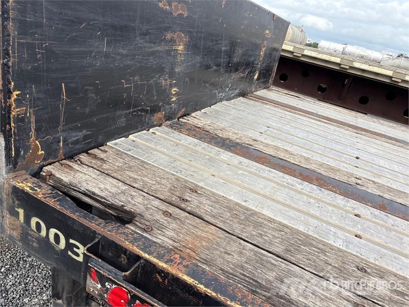 Fontaine HCVTX12WSA 80000 lb 48 ft T/A Spread Axle Step Dec Low loaders