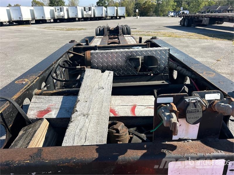 Fontaine Magnitude 55MX Tri/A Removable Gooseneck Lowboy Tr Mélybölcsős