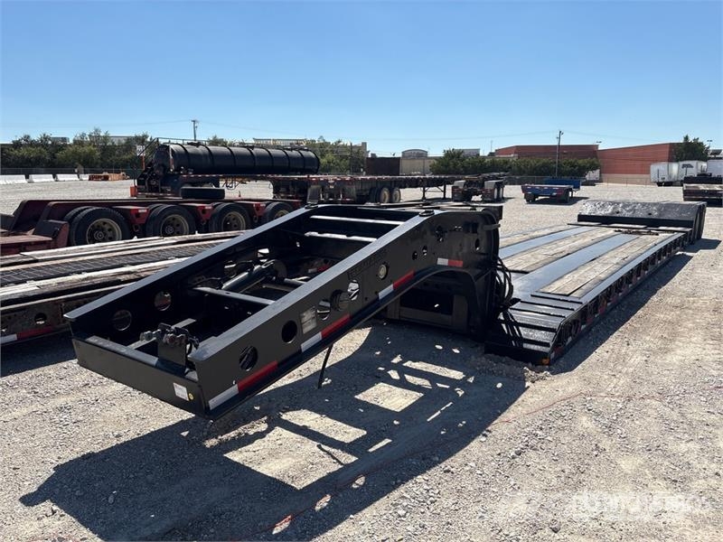 Fontaine Renegade T/A 29 ft Extendable Removable Gooseneck Nizki nakladalci