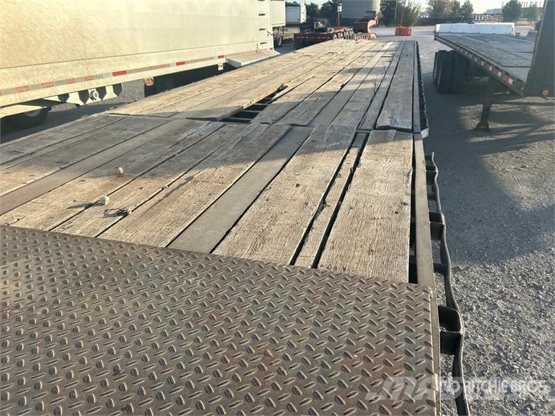 Fontaine TP-4-4881SLW 48 ft T/A Extendable Flatbed Trailer Прицепы-платформы/боковая разгрузка