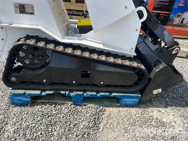 Force Drive FD-S80 Mini Compact Track Loader (Unused) Skid steer loaders