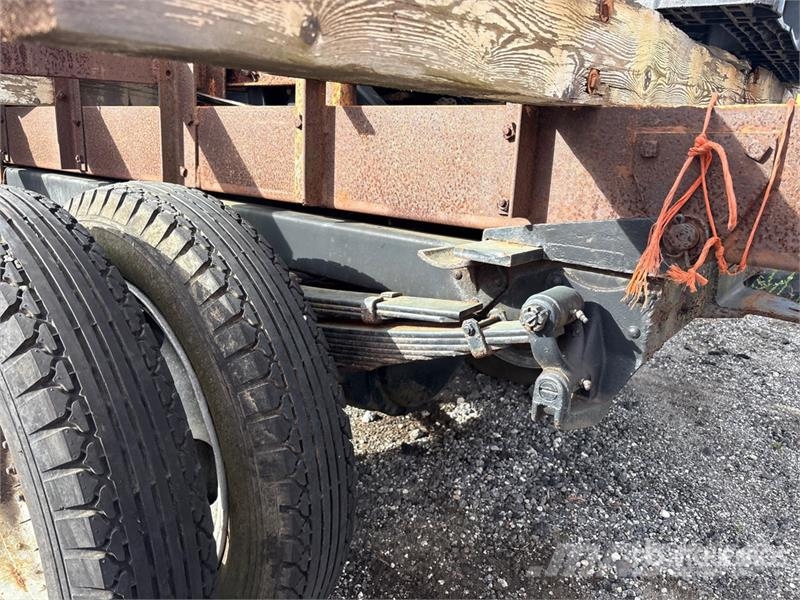 Ford 4x2 Flatbed Dump Truck Pašizgāzējs