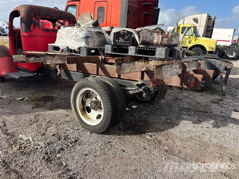 Ford 4x2 Flatbed Dump Truck Pašizgāzējs