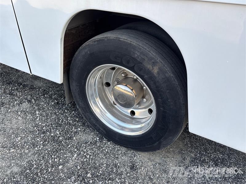 Ford 4x2 Motor Home Lakóautó és lakókocsi