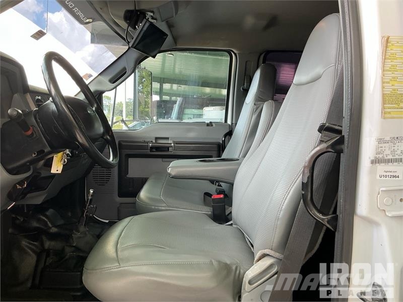 Ford 5500 Kamioni sa otvorenim sandukom