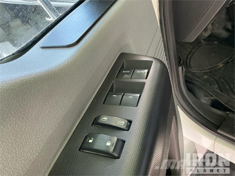Ford 5500 Kamioni sa otvorenim sandukom