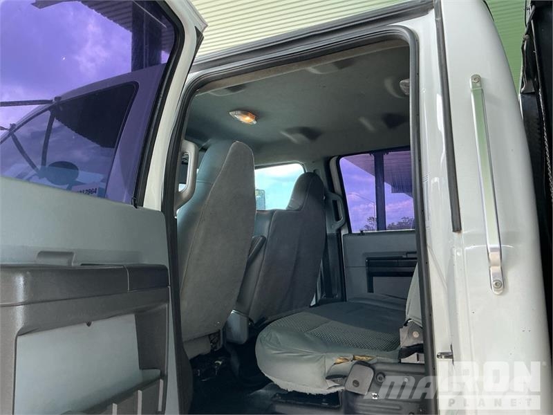 Ford 5500 Kamioni sa otvorenim sandukom