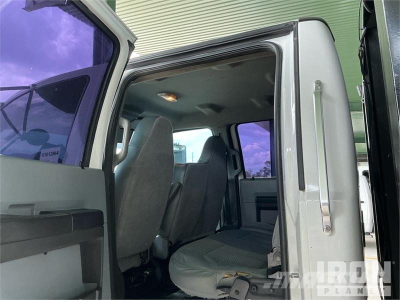 Ford 5500 Kamioni sa otvorenim sandukom