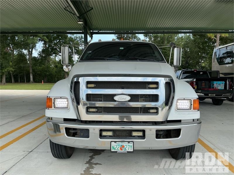 Ford 5500 Kamioni sa otvorenim sandukom