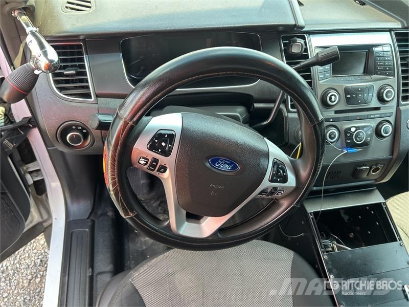 Ford AWD Automobile Auto's