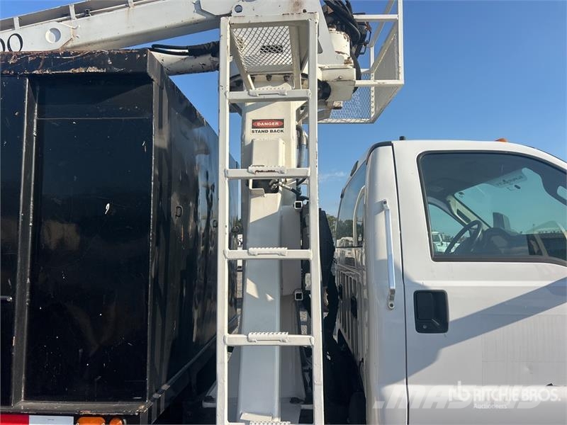 Ford Boom on Ford F-750 4x2 Grapple Truck Grappin