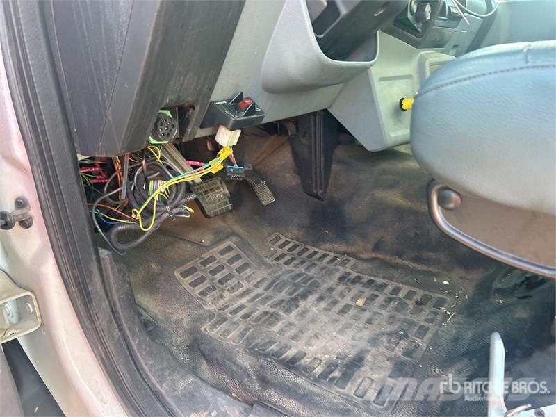 Ford Boom on Ford F-750 4x2 Grapple Truck Grappin