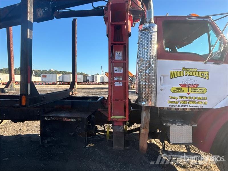 Ford Boom on Ford LT9513 Grapple Truck Greifer