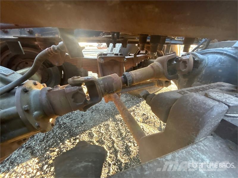Ford Boom on Ford LT9513 Grapple Truck Greifer