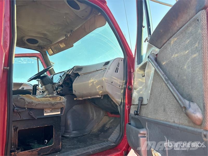 Ford Boom on Ford LT9513 Grapple Truck Greifer