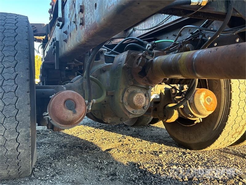 Ford Boom on Ford LT9513 Grapple Truck Greifer