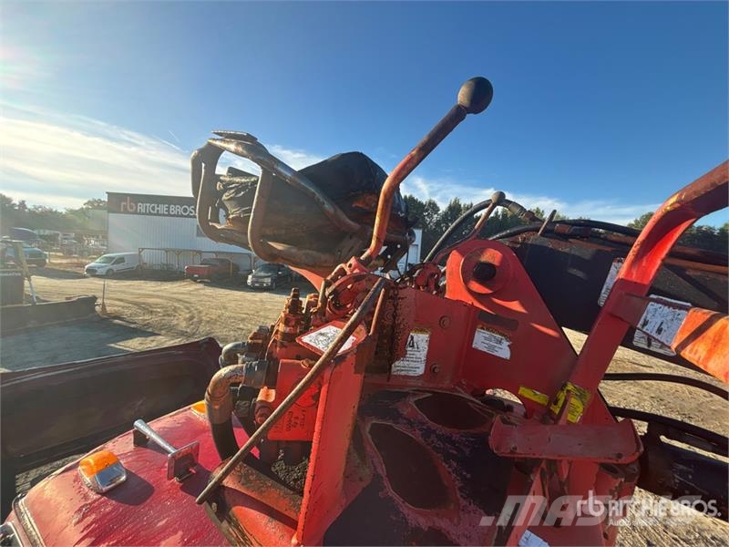 Ford Boom on Ford LT9513 Grapple Truck Greifer