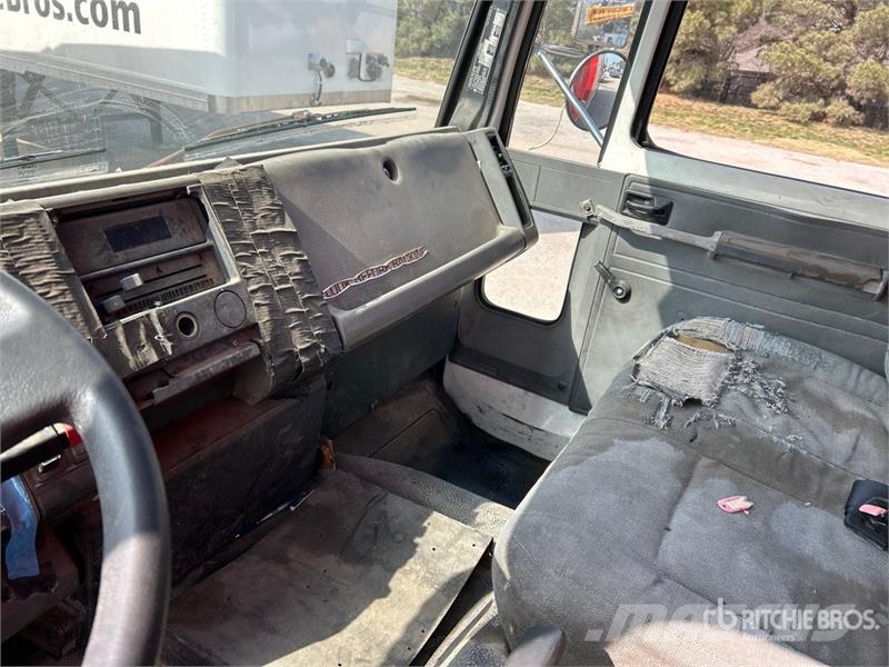 Ford CF8000 Φορτηγά Κόφα