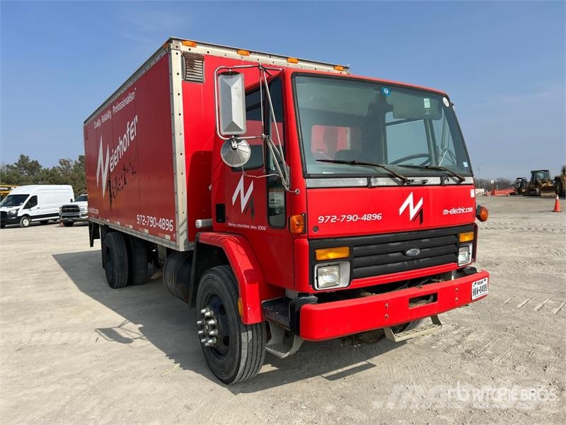 Ford CF8000 Φορτηγά Κόφα