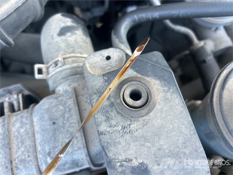 Ford Commercial E350 4x2 Van Truck (Inoperable) Furgoonautod